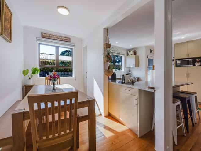 1/1 Clark Road, Pahurehure