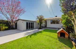 1/1 Clark Road, Pahurehure