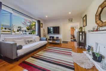 1/1 Clark Road, Pahurehure