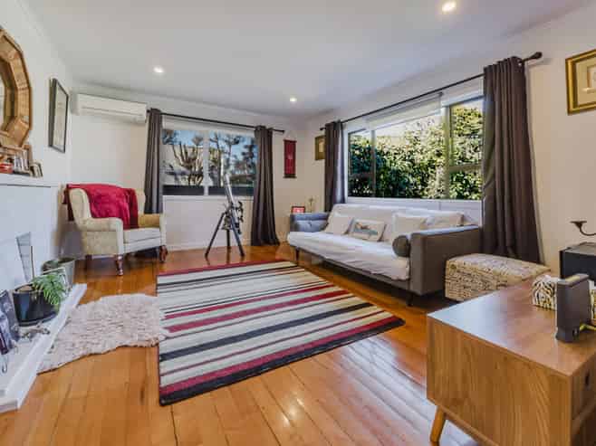 1/1 Clark Road, Pahurehure