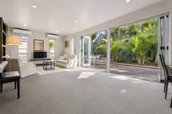 6A  William Denny Avenue, Westmere