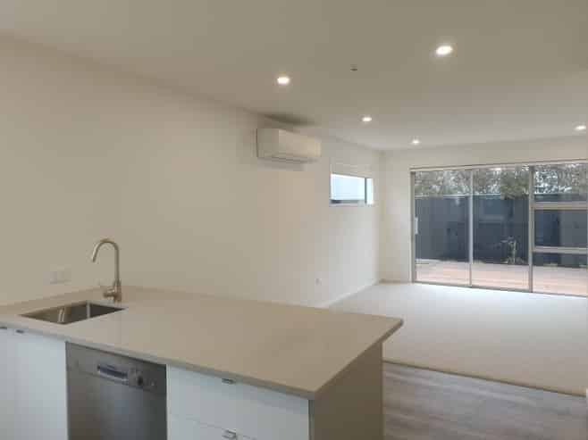 6/51  Hills Road, Edgeware