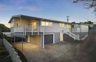 120 Methuen Road, New Windsor