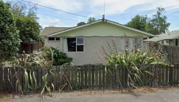 5 River Rd, Masterton