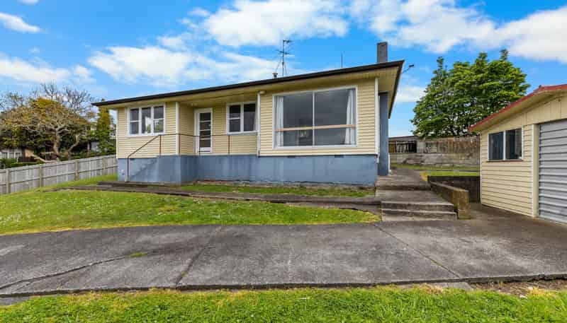 5 Civil Place, Otara