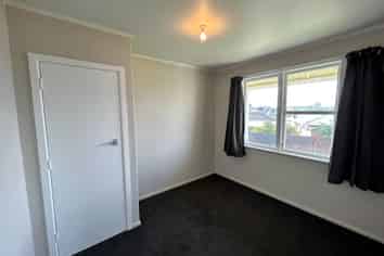 5 Civil Place, Otara
