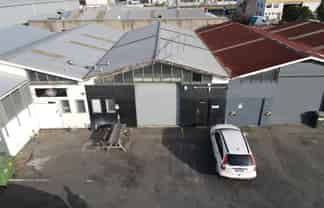 Warehouse, Workshop or Mancave