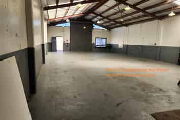 Warehouse, Workshop or Mancave