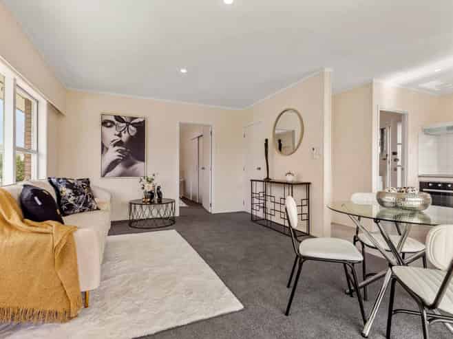 3/106 Barrack Road, Mount Wellington