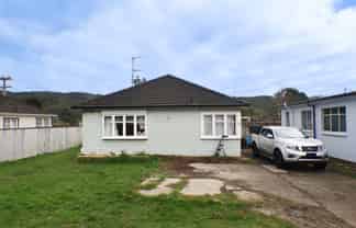 164 Main Road, Wainuiomata