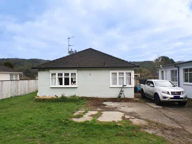 164 Main Road, Wainuiomata