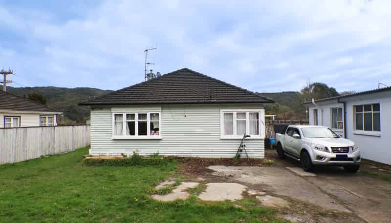 164 Main Road, Wainuiomata