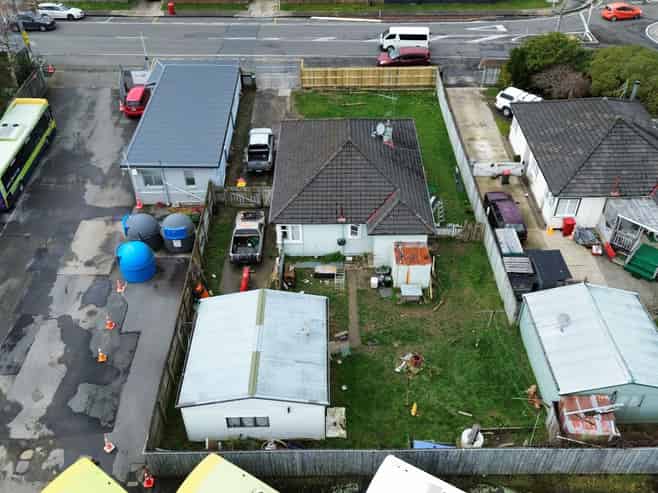 164 Main Road, Wainuiomata
