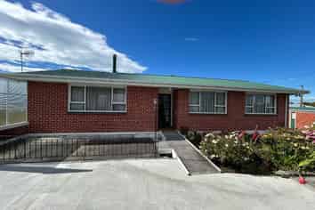 45 Arun Street, Marchwiel