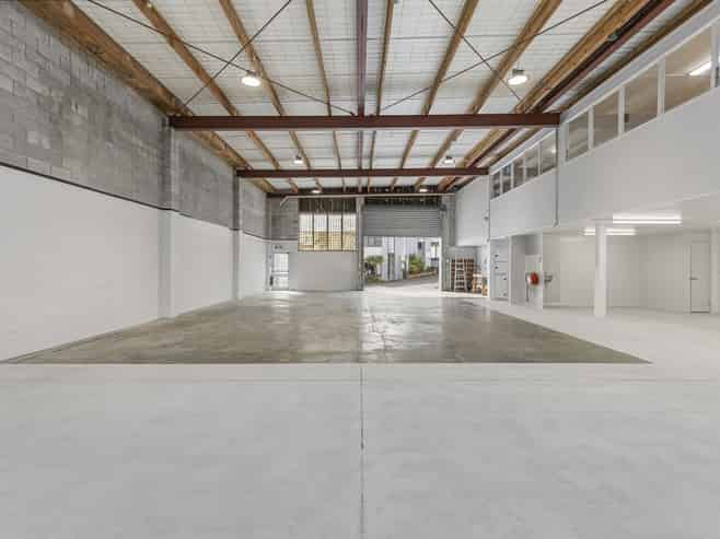 Immaculate Hillside Road industrial