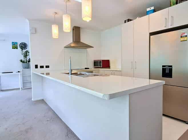 33 Midlane Crescent, Richmond