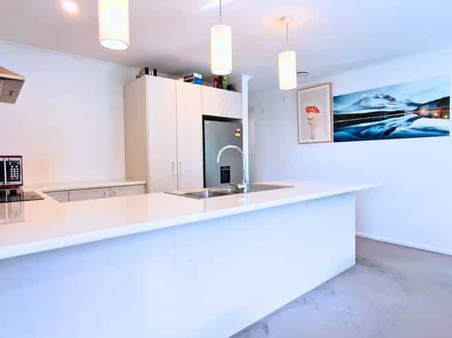 33 Midlane Crescent, Richmond