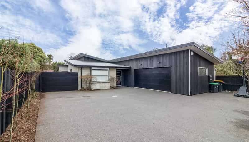108 Bryndwr Road, Bryndwr