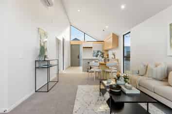 6/124 Edinburgh Street, Pukekohe