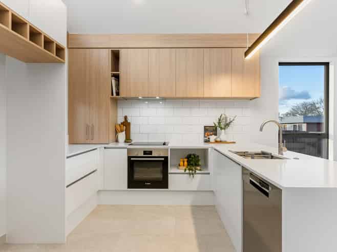 6/124 Edinburgh Street, Pukekohe