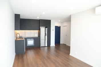 404/2 Launch Road, Hobsonville