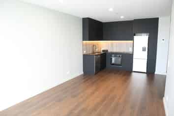 404/2 Launch Road, Hobsonville