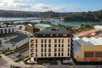404/2 Launch Road, Hobsonville