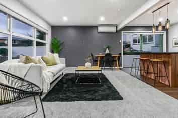 1 Kingsway Crescent, Forest Lake