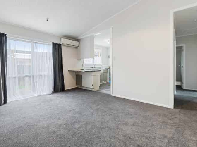 b/228 Clayton Road , Western Heights