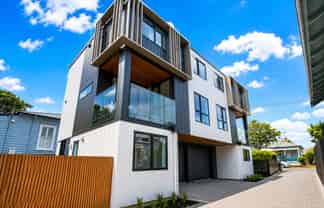 12A  Tenterden Ave, Mount Eden