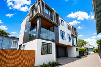 12A  Tenterden Ave, Mount Eden