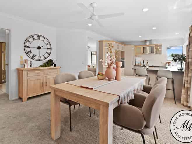 3 Orbit Place, Flat Bush