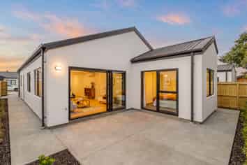 23 B Russell Lilley Drive, Rolleston