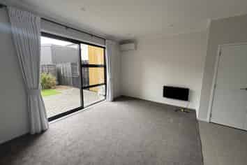 12 Kapia Road, Westgate