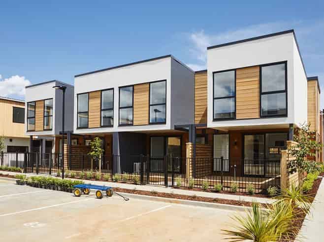 4/16 Parson Lane, Papatoetoe
