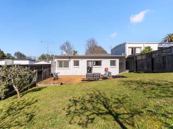 2/6 Amy Street, Ellerslie