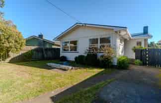 35 Oswald Crescent, Paparangi