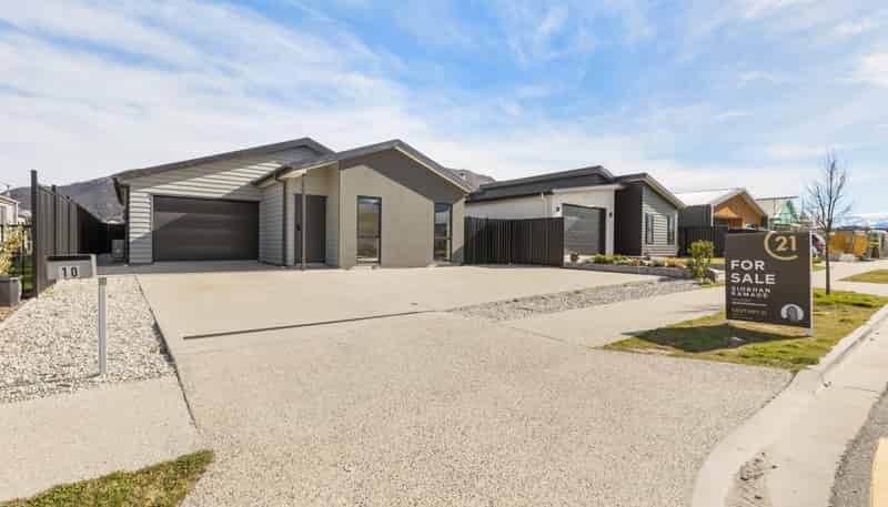 10 Waddell Street, Lake Hawea