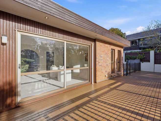 1 Lynngate Place, Hillcrest