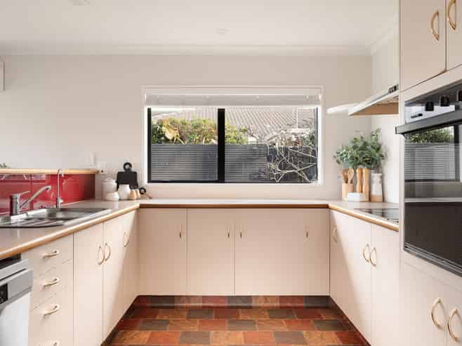 8a Eighth Avenue, Tauranga Central