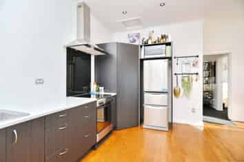 17 Achilles Street, Burwood