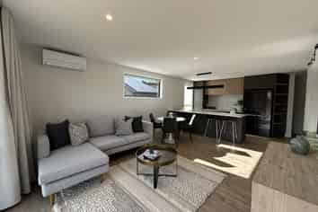 19A Walton Way, Lower Shotover
