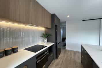 19A Walton Way, Lower Shotover