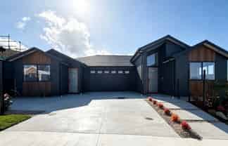 80 Parish Drive, Milldale