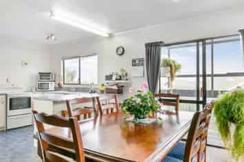 2/23 Bernina Place, Weymouth