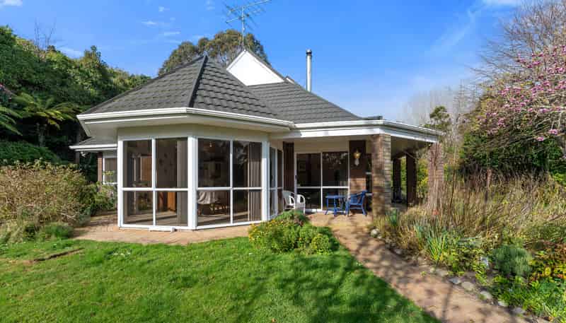2 Sunglo Terrace, Otaki