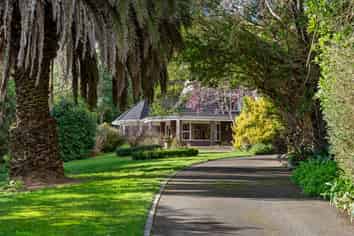 2 Sunglo Terrace, Otaki
