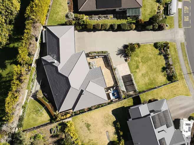 15 Rowesdale Drive, Ohauiti