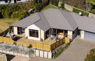 15 Rowesdale Drive, Ohauiti