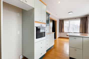9 Sutcliffe Place, Chartwell